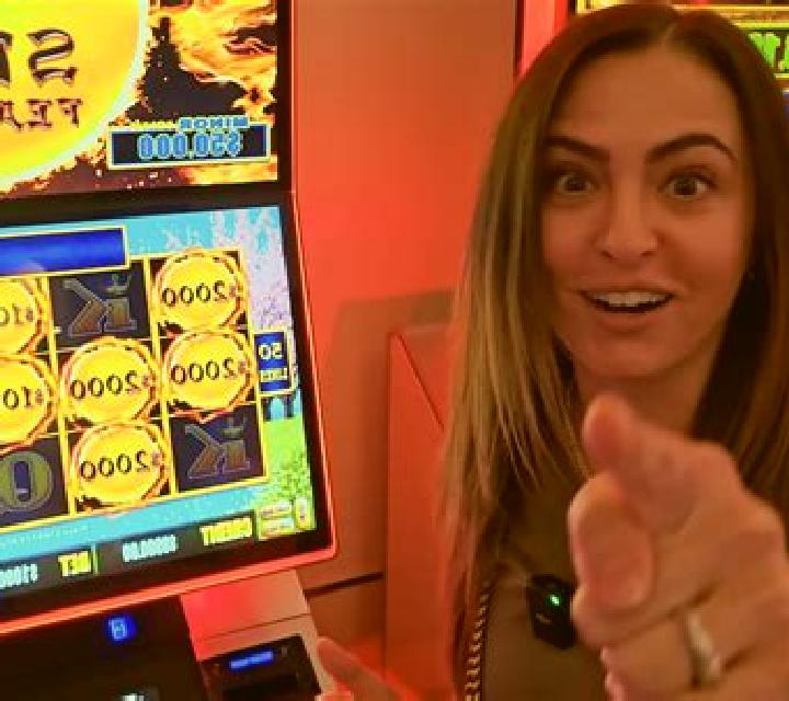 Magic Lady slot machine