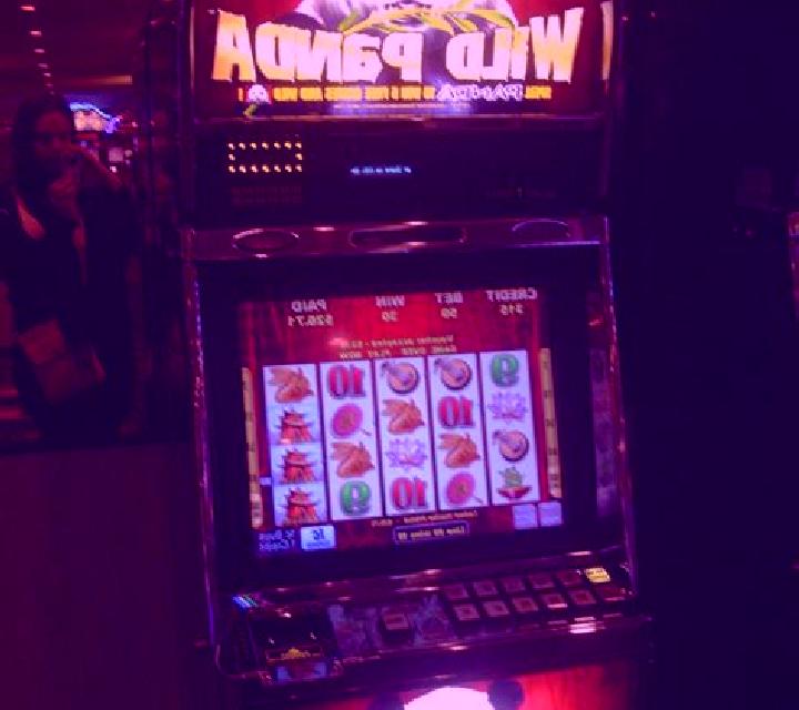 Magic Panda slot machine