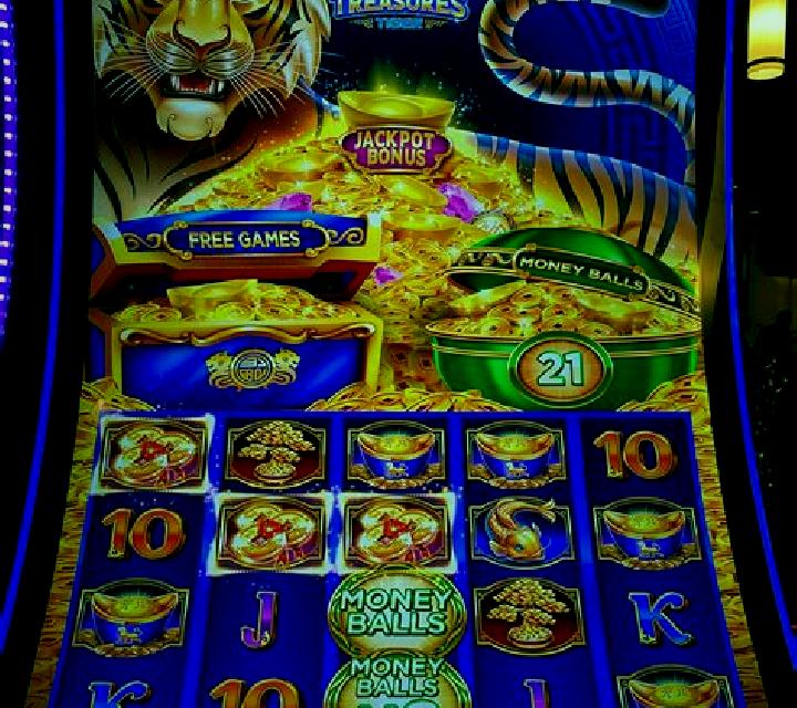 Magic Treasures Tiger slot machine