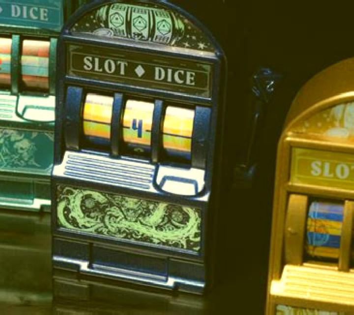 Magnetic Coins Dice slot machine