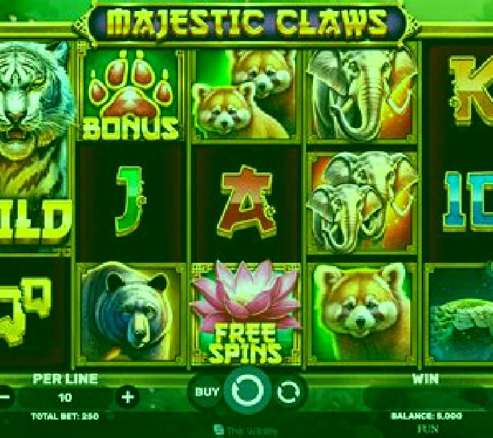 Majestic Claws - Hold & Hit slot