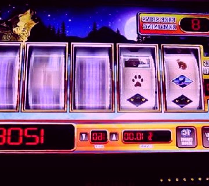 Majestic Wolf slot