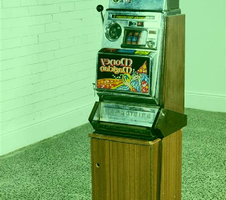 Mandrake the Magician slot machine