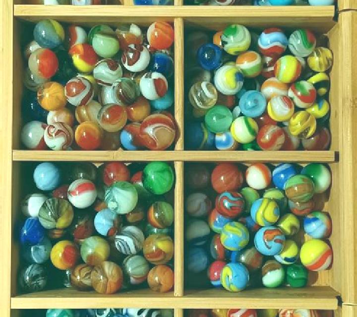 Marbles slot machine