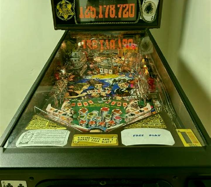 Maverick (AD Lunam) slot machine