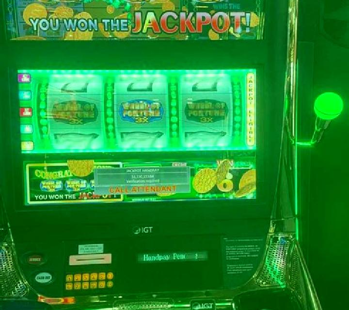 Medea slot machine