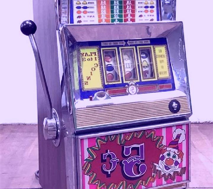 Mega Juicer 5 slot machine
