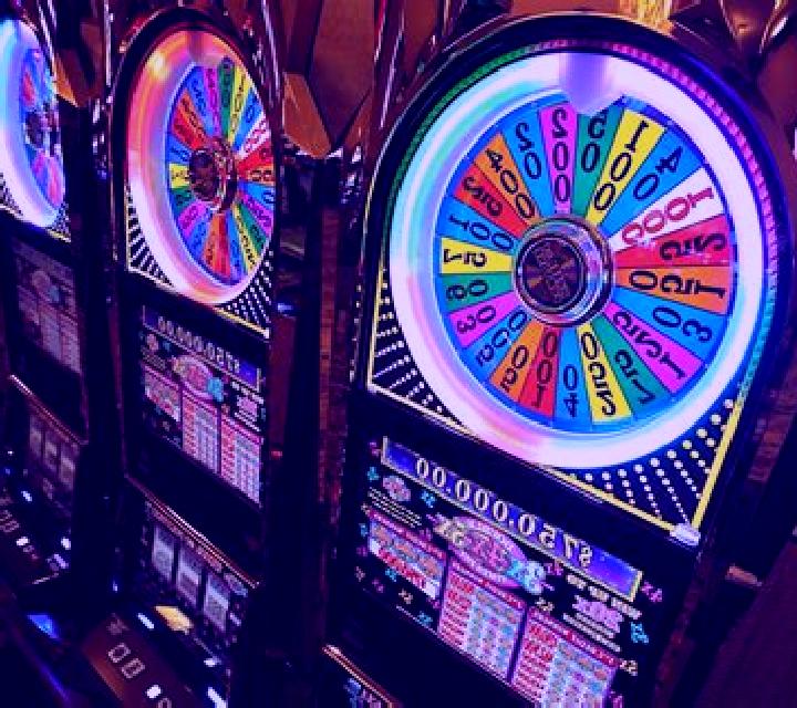 Million Wheel slot machine