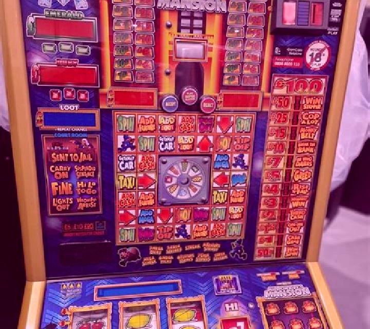 Millionaires slot machine