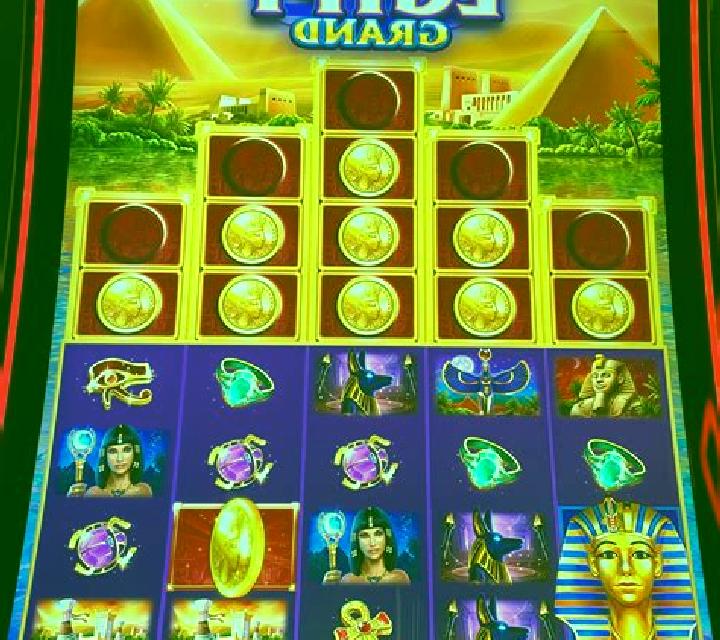 Mines Grand slot machine