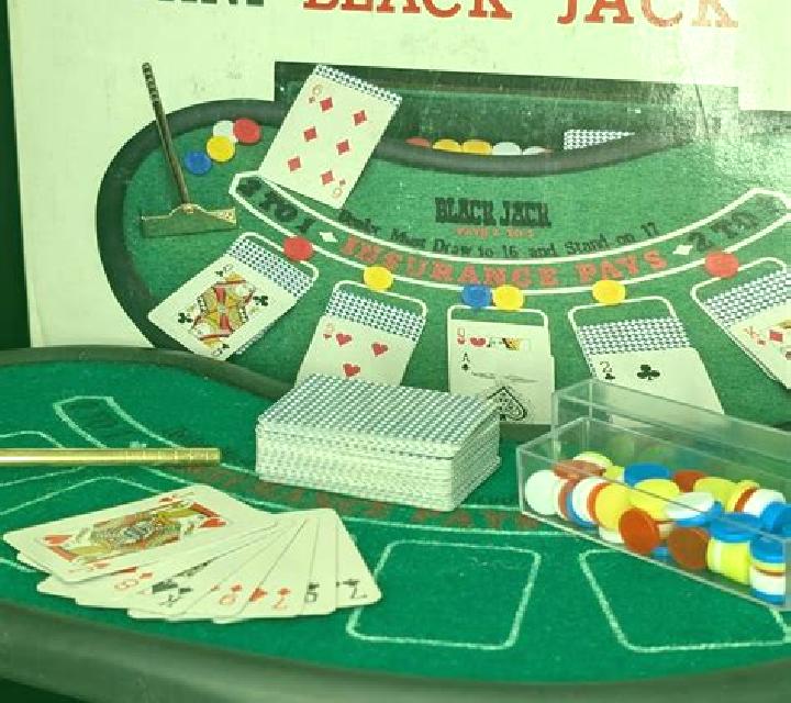 Mini Blackjack High Limit slot machine