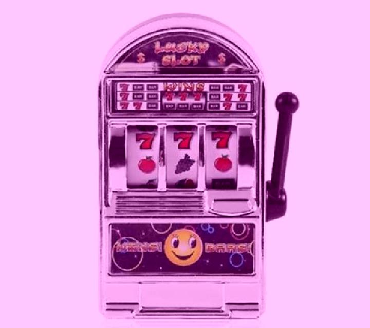 Mini Hi-Lo slot game