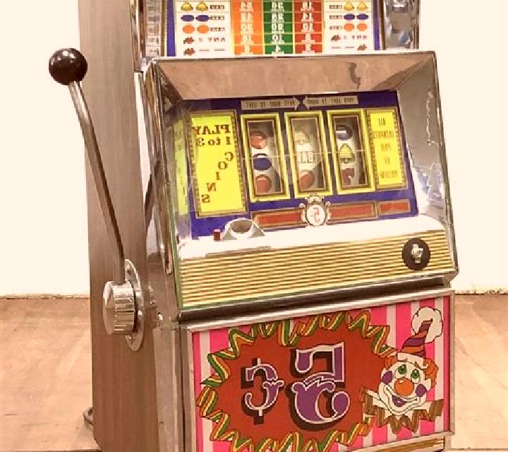 Money 5 slot machine