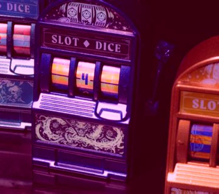 Money Standard Dice slot game