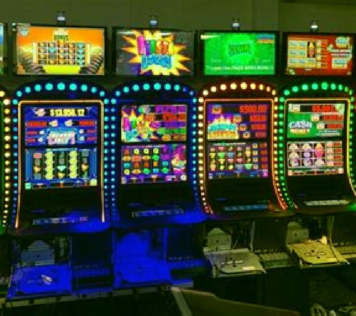 MoneyXMoney slot machine