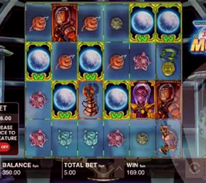 Monkey and the Moon slot machine