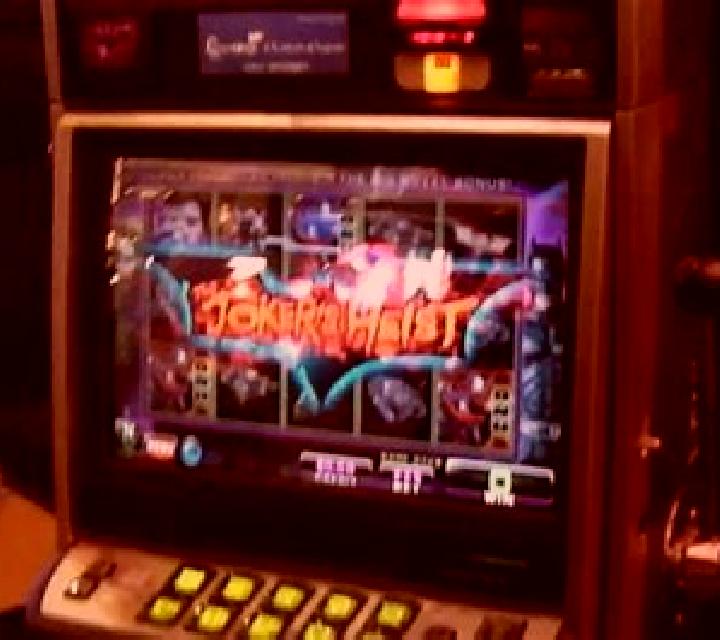 Monkey Heist slot machine