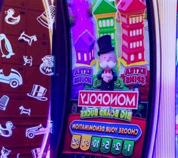 Monopoly Vegas slot machine