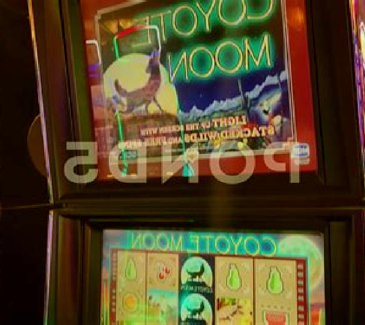 Moon Flight slot machine