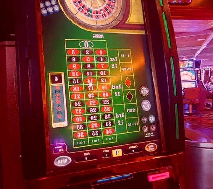 Motion Roulette slot machine