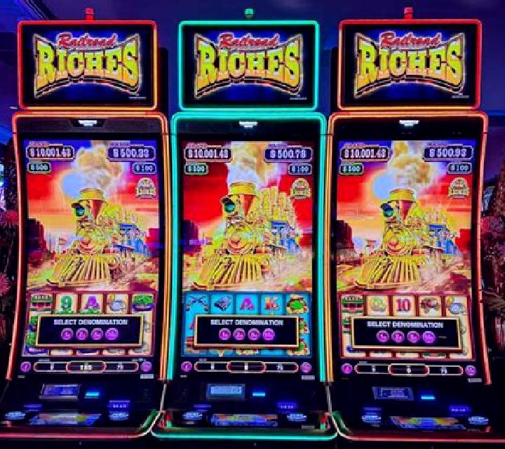 Mr First Flight of Riches slot machine