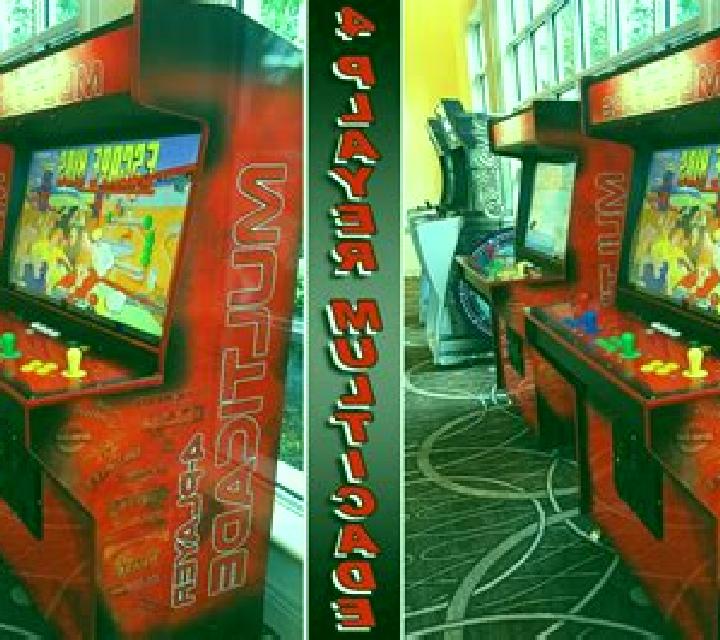 Multi Player Arcade online slot