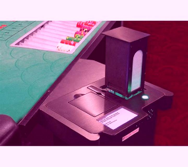 Multi Table Baccarat slot machine