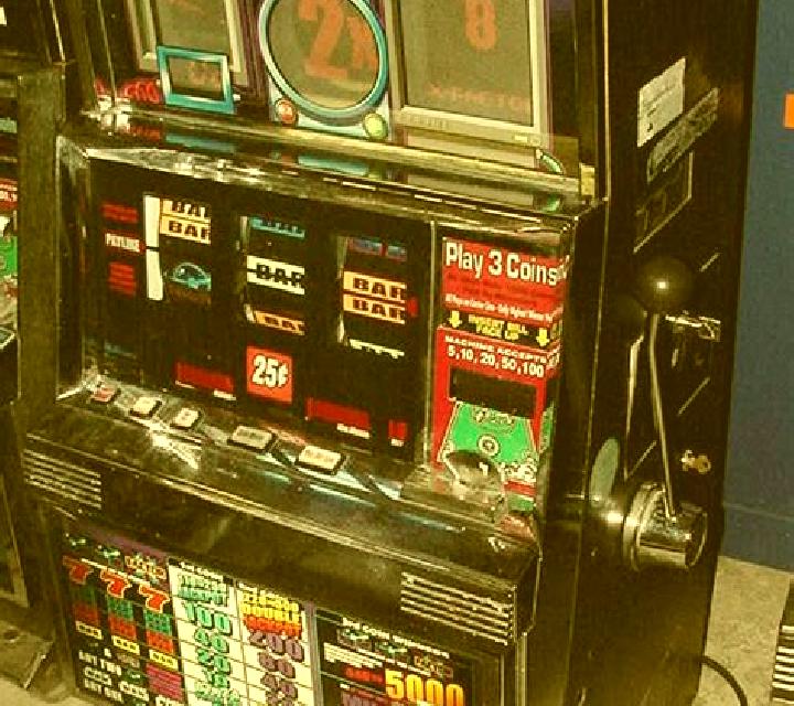 Multiplier Man slot machine