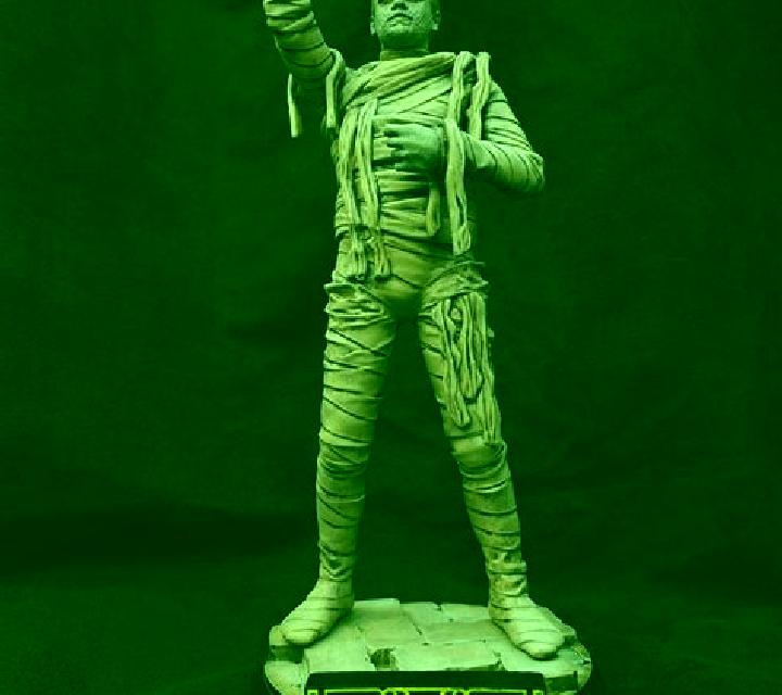 Mummy s Tomb Shopaholic slot machine