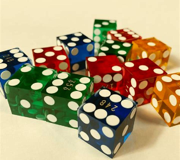 Mysterious Balloons Dice slot game