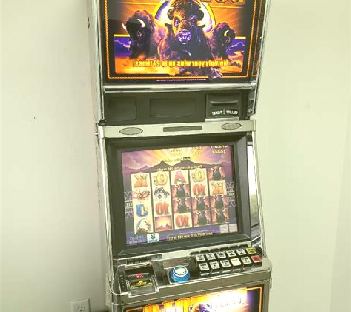 Mystic Buffalo Deluxe slot machine