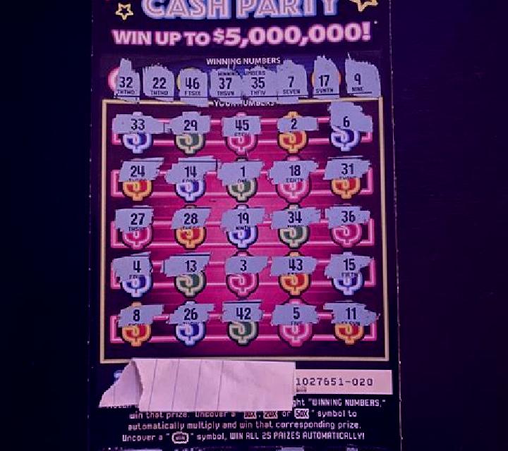Neon Cash slot