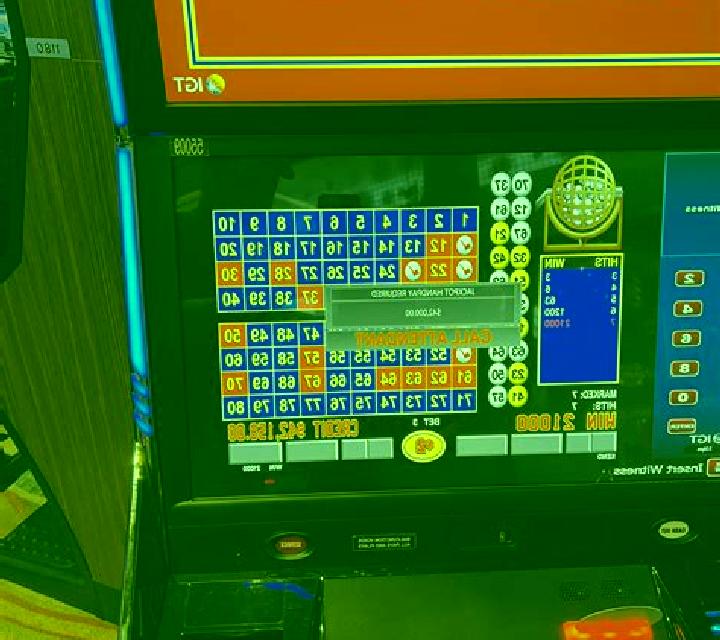 Neon Keno slot