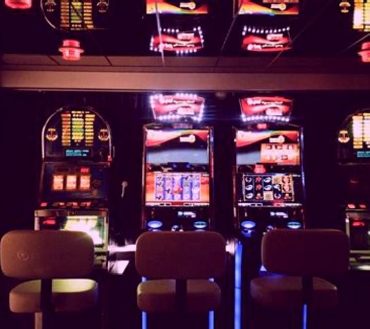 Night Club (FUGA Gaming) online slot