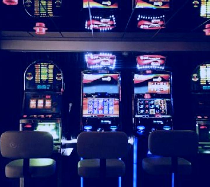 Night Club (FUGA Gaming) slot game
