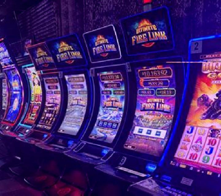 Nights Of Miami slot game