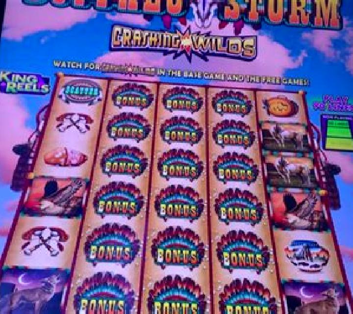 Nitro Storm slot machine