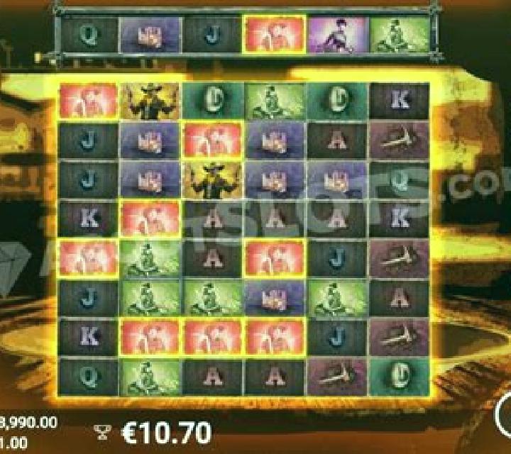 Nugget slot