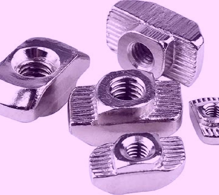Nuts & Bolts slot machine