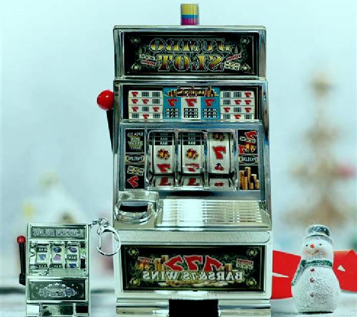 Odd One Out slot machine