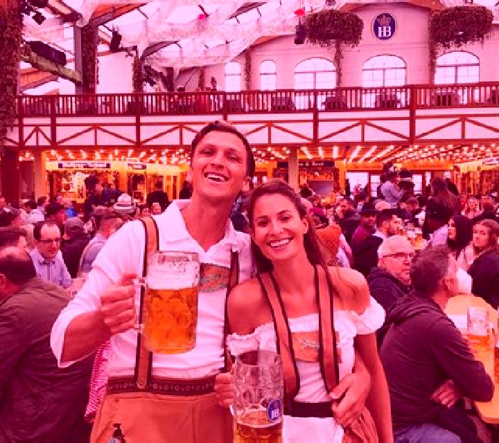Oktoberfest Take It or Build It slot game