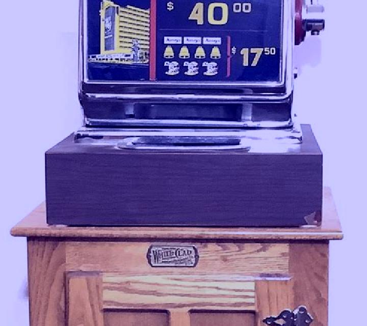 Old Classic Deluxe slot machine