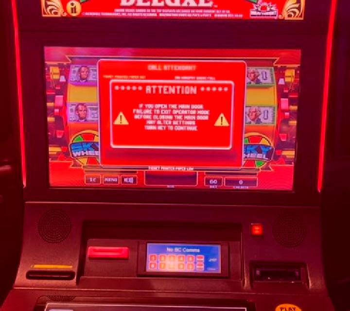 Old Money Deluxe slot machine