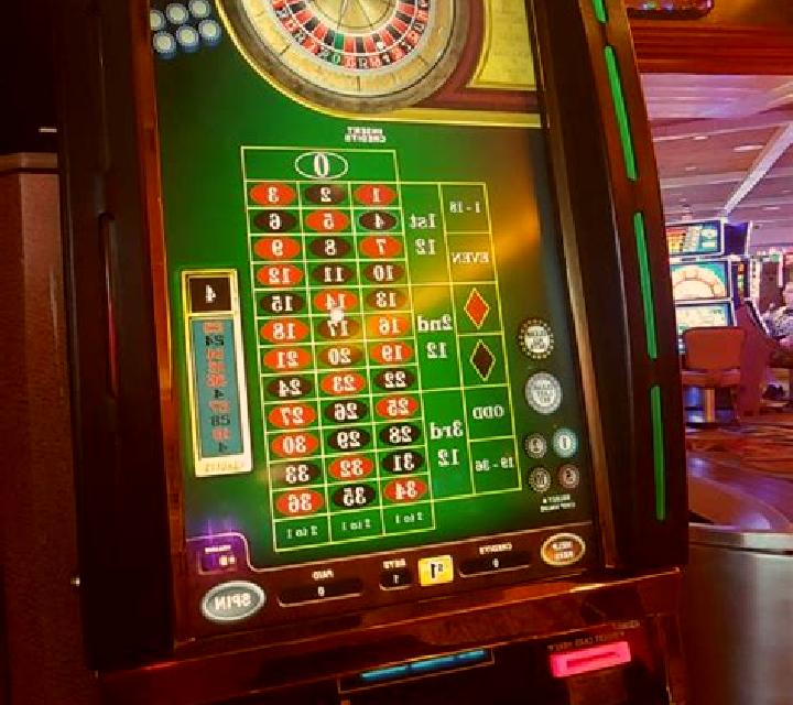 Onyx Roulette slot machine
