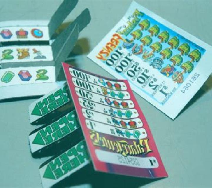 Over the Rainbow Pull Tab slot game