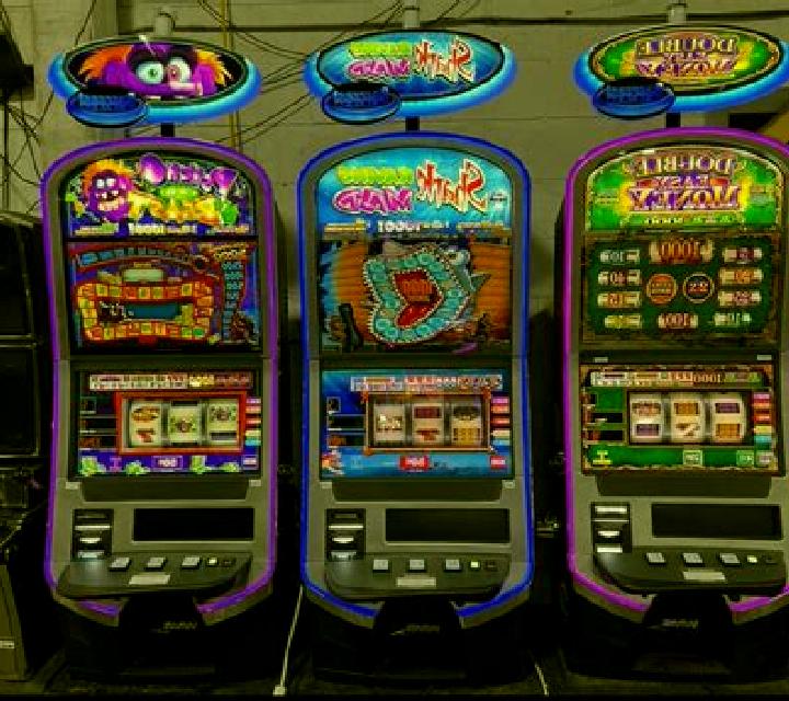 Overtake Him slot machine