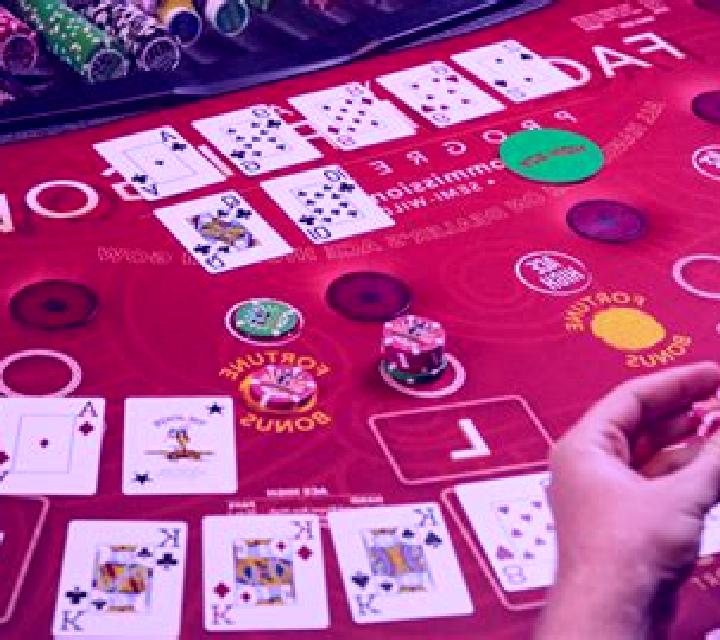 Pai Gow Fortune slot game