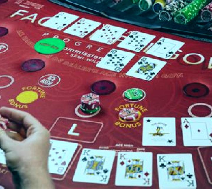 Pai Gow Poker (Others) online slot