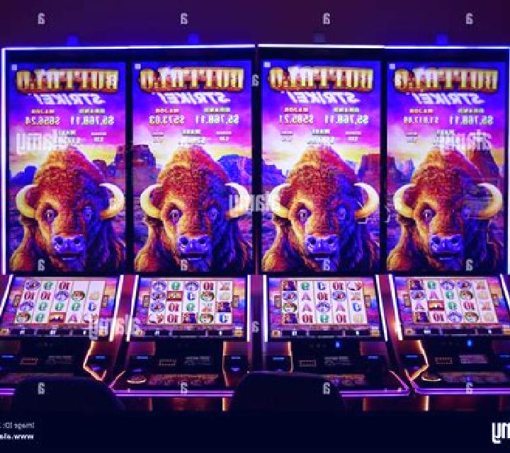 Panda Strike slot machine