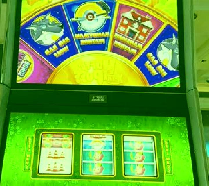 Party Xtra slot machine